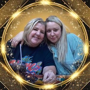 Meet your Posher, Janet